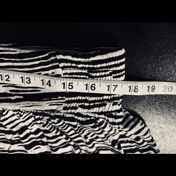 Lane Bryant skirt Sz 14/16 - Picture 7 of 8